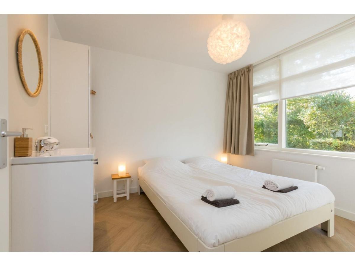 Beautiful Holiday Home With Sauna In A Quiet Wooded Area In Oostkapelle Luaran gambar